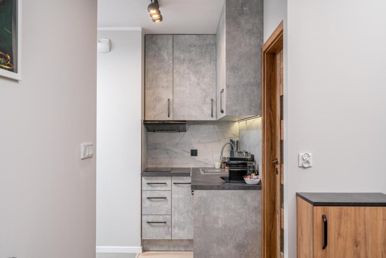 Apartamento Apartwro 2th - Square Railway Station, Balcony, Garage *